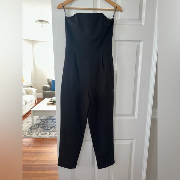 Express Jumpsuit Black! - Picture 2 of 5